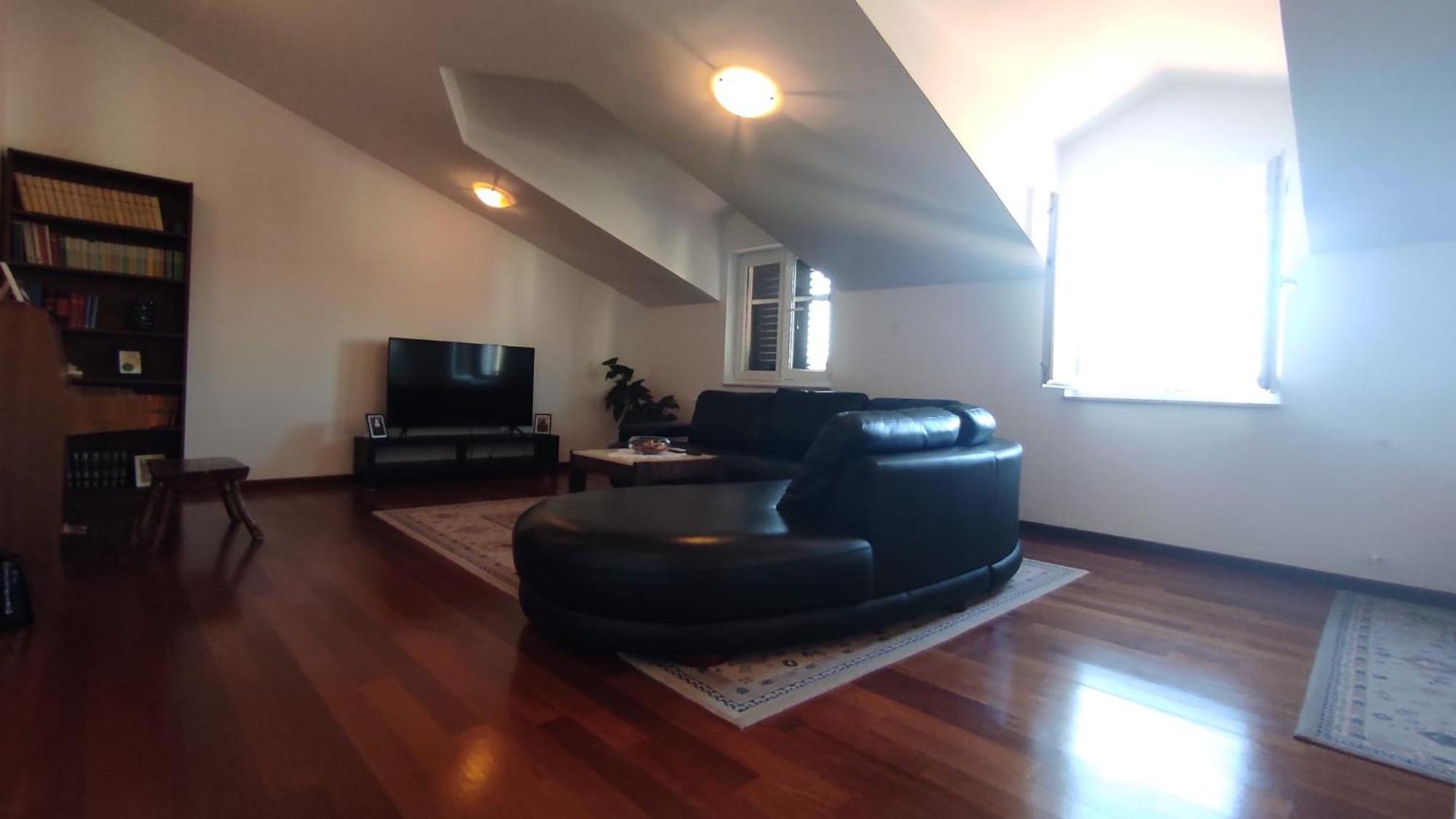 Luxury City Centre Apartment With Stunning View Omiš Buitenkant foto